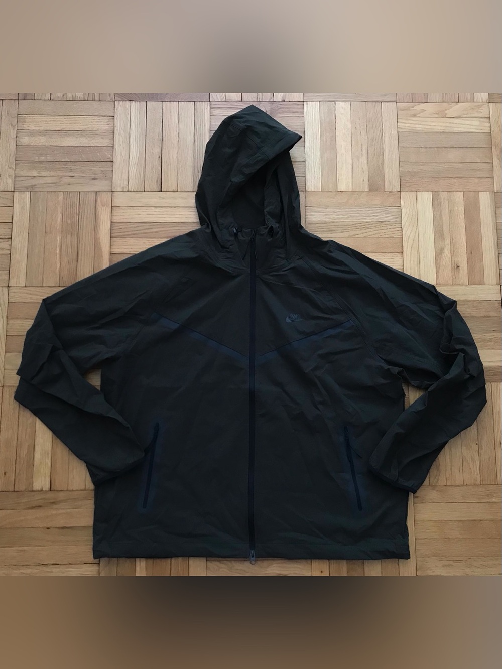Size XL Mens Nike Tech Dri-FIT Woven Windrunner Jacket Dark Green HM7151-355